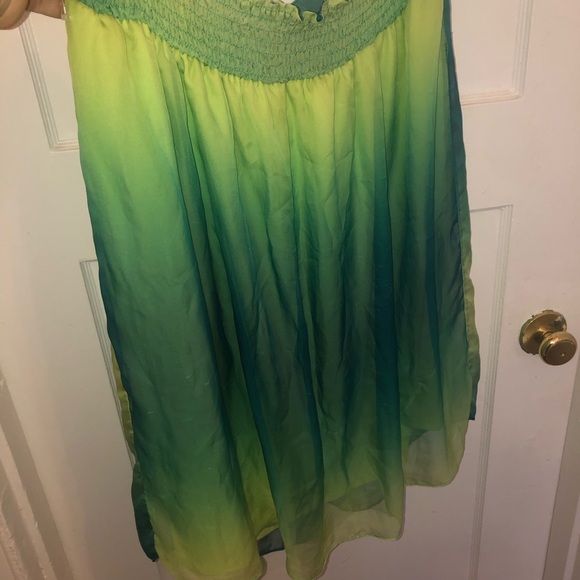 Green Umbria Teaberry A-Line Resort Skirt, sheer fairylike fabric, preloved - Picture 3 of 8